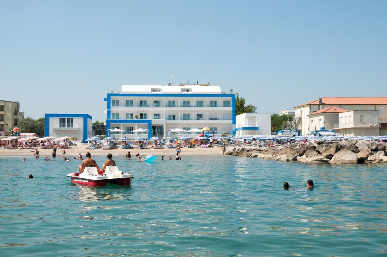 Lungomare Relax Residence Misano Adriatico Luaran gambar